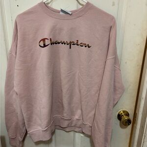Champion Women's Pink Sweatshirt
